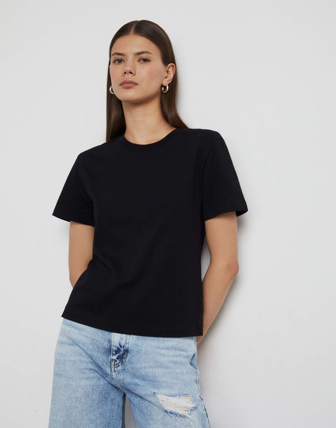 Чёрная базовая футболка oversize из тонкого джерси Gloria Jeans